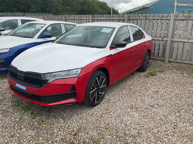 Skoda Octavia 1.5 TSI e-TEC MHEV ACT SportLine DSG Euro 6 (s/s) 5dr Hatchback Hybrid Velvet RedSkoda Octavia 1.5 TSI e-TEC MHEV ACT SportLine DSG Euro 6 (s/s) 5dr Hatchback Hybrid Velvet Red at Derek Slack Motors Middlesbrough