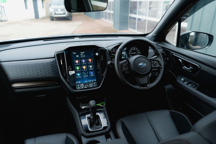 Subaru Forester 2.0 Trng Ebxr Sym Aw Hybrid Electric River Rock Pearl