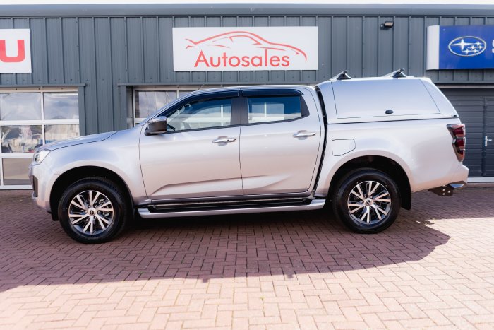 Isuzu D-Max 1.9 Dl40 Auto Diesel Mercury Silver Metallic