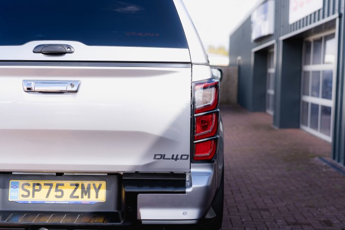 Isuzu D-Max 1.9 Dl40 Auto Diesel Mercury Silver Metallic