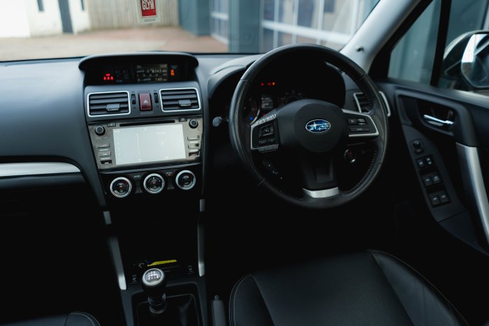 Subaru Forester 2.0 Xc Pre Boxerd Sy Diesel Jasmine Green