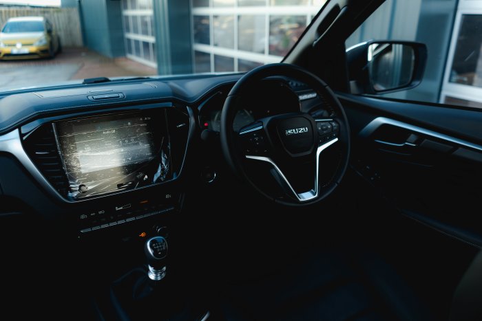 Isuzu D-Max 1.9 Dl40 Diesel Splash White