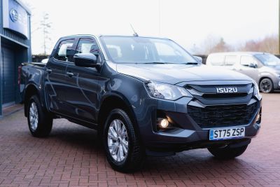Isuzu D-Max 1.9 Dl20 Diesel Obsidian Grey Mica