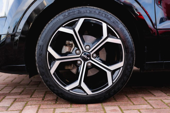 Kia Niro 1.6 3 Hev S-A Hybrid Electric Midnight Black