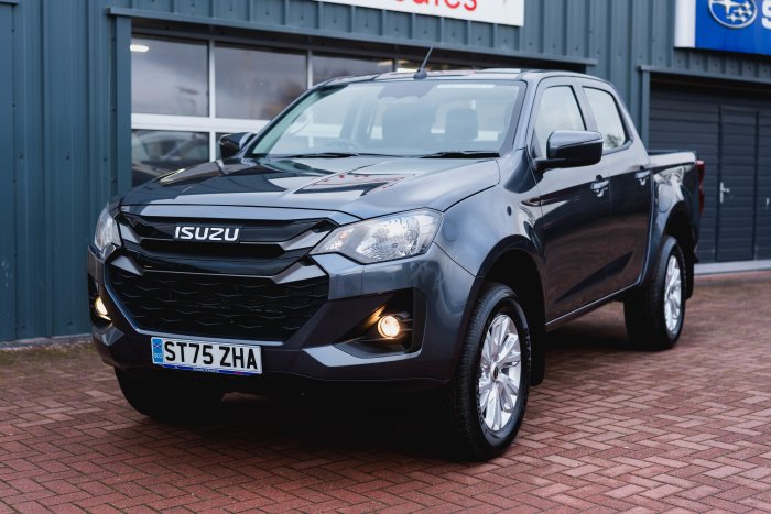 Isuzu D-Max 1.9 Dl20 Auto Diesel Obsidian Grey Mica