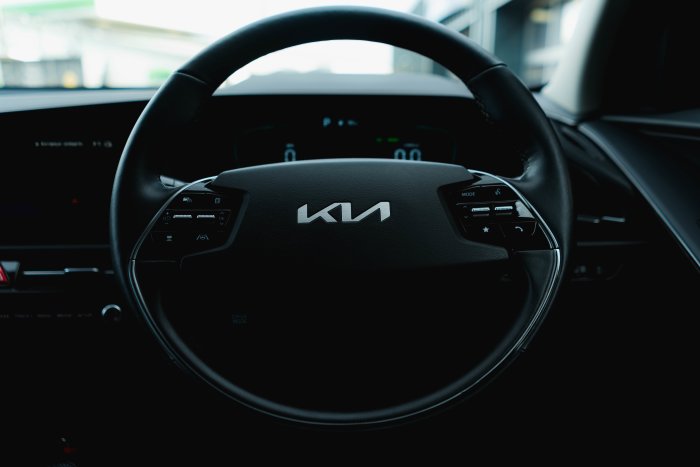 Kia Niro 1.6 3 Hev S-A Hybrid Electric Midnight Black