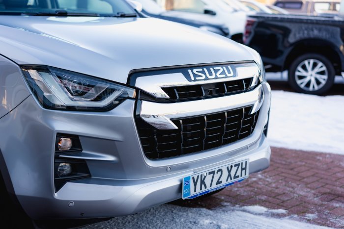 Isuzu D-Max 1.9 Dl40 Auto Diesel Mercury Silver