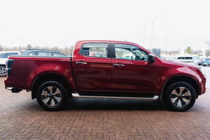 Isuzu D-Max 1.9 Dl40 Diesel Spinel Red