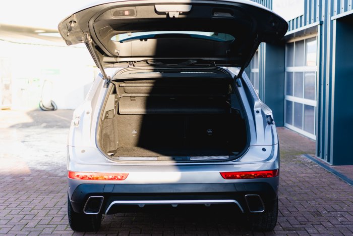 Ds DS7 1.6 Crossback Rivoli Phev Hybrid Electric Grey