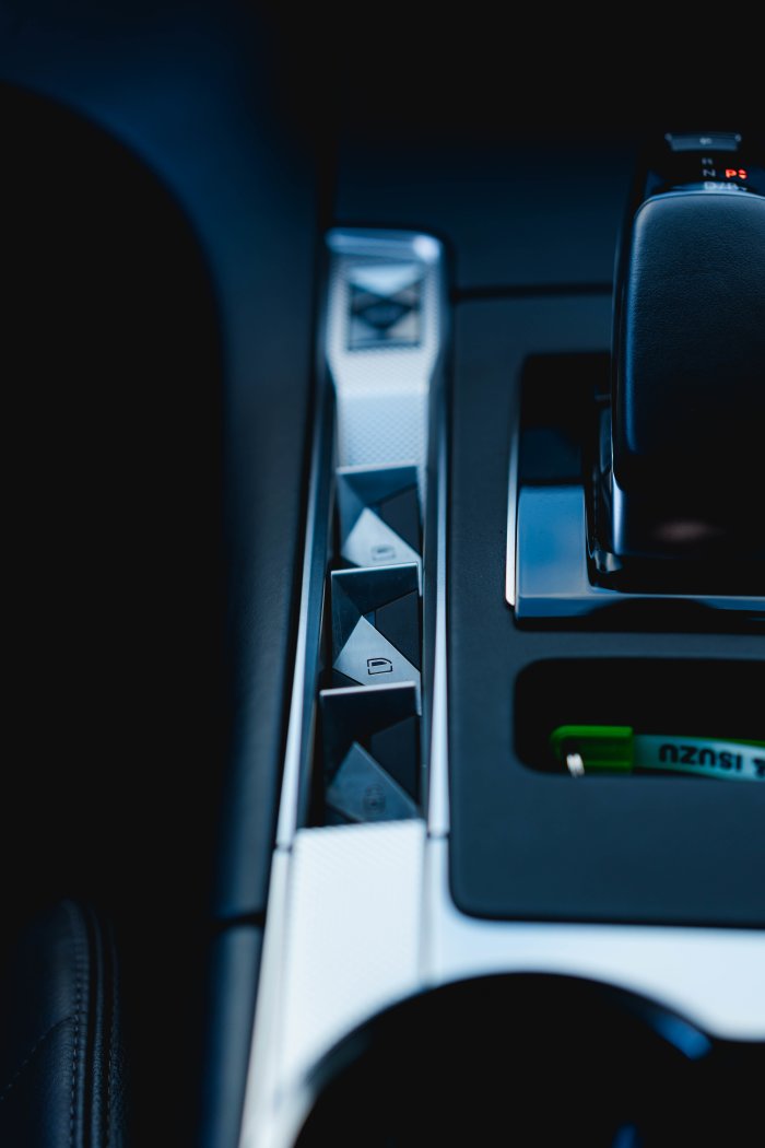 Ds DS7 1.6 Crossback Rivoli Phev Hybrid Electric Grey