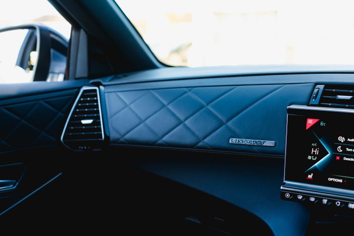 Ds DS7 1.6 Crossback Rivoli Phev Hybrid Electric Grey