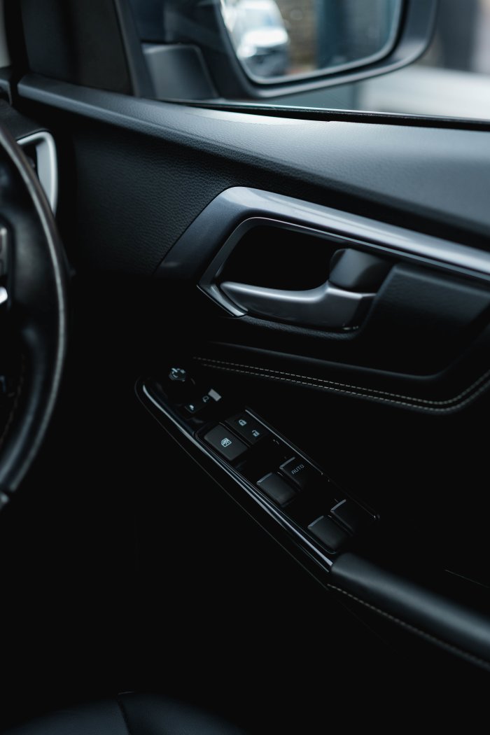 Isuzu D-Max 1.9 Dl40 Auto Diesel Mercury Silver