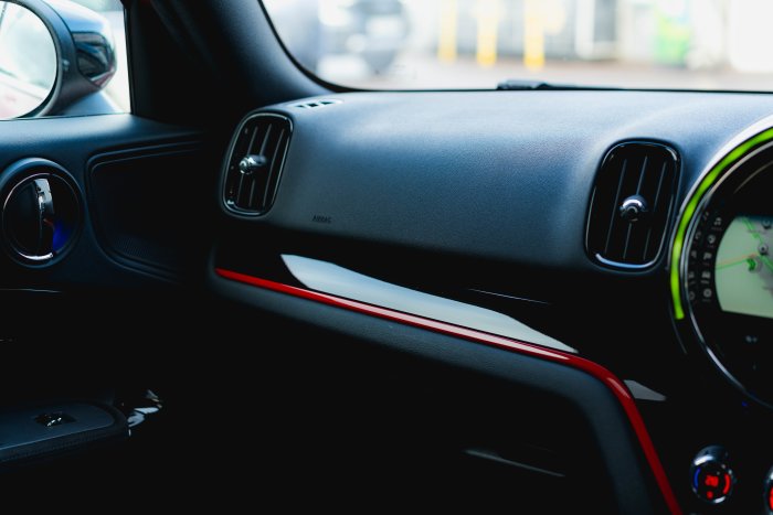 Mini C-Man 1.5 Cooper S E All4 Spo Hybrid Electric Chili Red