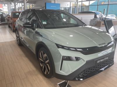 Skoda Elroq 63kWh 60 SportLine Auto 5dr SUV Electric Timiano Green with Colour Concept Black RoofSkoda Elroq 63kWh 60 SportLine Auto 5dr SUV Electric Timiano Green with Colour Concept Black Roof at Derek Slack Motors Middlesbrough