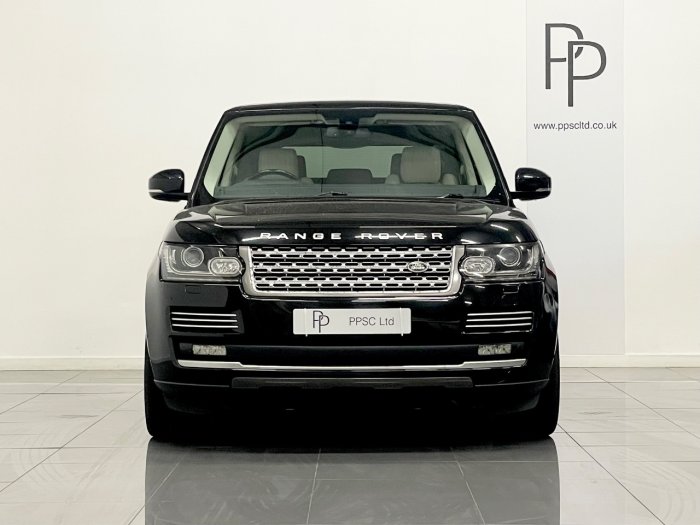 Land Rover Range Rover 3.0 TDV6 Vogue SE 4dr Auto Estate Diesel BLACK