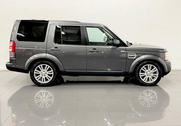 Land Rover Discovery 3.0 SDV6 255 GS 5dr Auto Estate Diesel GREY