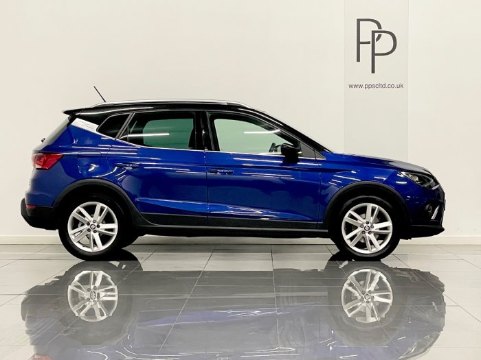 SEAT Arona 1.0 TSI 110 FR [EZ] 5dr DSG Hatchback Petrol BLUE