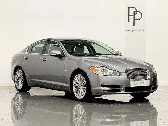 Jaguar XF 3.0d V6 Premium Luxury 4dr Auto Saloon Diesel GREY