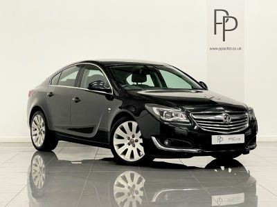 Vauxhall Insignia 2.0 CDTi [163] ecoFLEX Elite Nav 5dr [Start Stop] Hatchback Diesel BLACKVauxhall Insignia 2.0 CDTi [163] ecoFLEX Elite Nav 5dr [Start Stop] Hatchback Diesel BLACK at Derek Slack Motors Middlesbrough