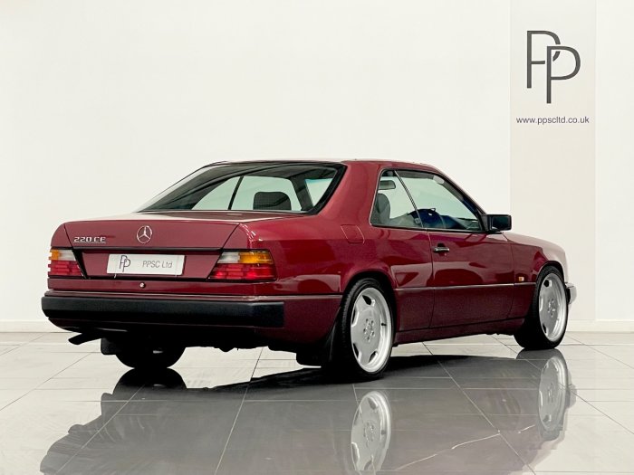 Mercedes-Benz Ce Series 2.2 220 CE 2dr Auto Coupe Petrol RED