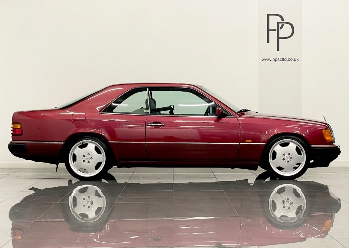 Mercedes-Benz Ce Series 2.2 220 CE 2dr Auto Coupe Petrol RED