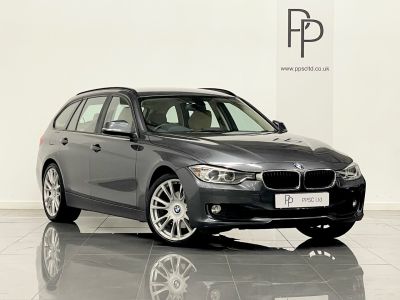 BMW 3 Series 2.0 328i SE 5dr Step Auto Estate Petrol GREYBMW 3 Series 2.0 328i SE 5dr Step Auto Estate Petrol GREY at Derek Slack Motors Middlesbrough