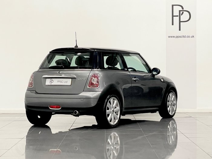 Mini Hatchback 1.6 Cooper Graphite 3dr Hatchback Petrol GREY