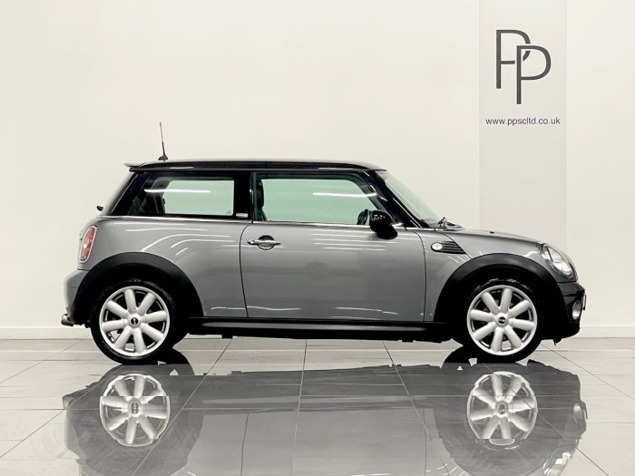 Mini Hatchback 1.6 Cooper Graphite 3dr Hatchback Petrol GREY