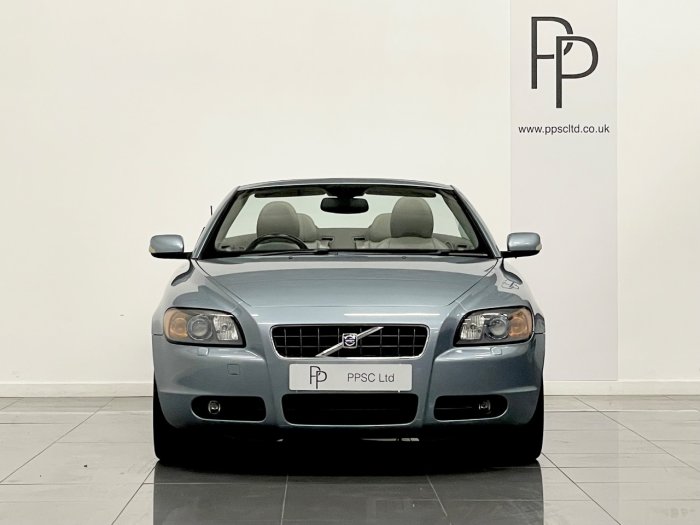 Volvo C70 2.4i SE Lux 2dr Geartronic Convertible Petrol BLUE