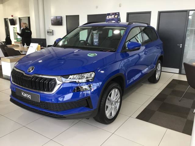 Skoda Karoq 1.0 TSI SE Drive Euro 6 (s/s) 5dr SUV Petrol Energy BlueSkoda Karoq 1.0 TSI SE Drive Euro 6 (s/s) 5dr SUV Petrol Energy Blue at Derek Slack Motors Middlesbrough