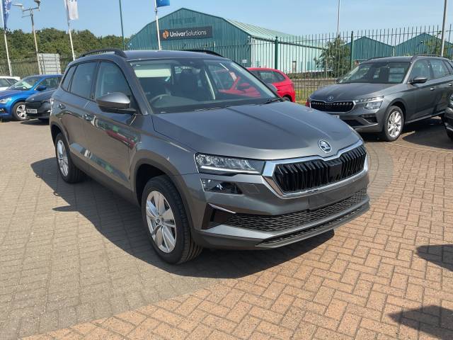 Skoda Karoq 1.0 TSI SE Edition Euro 6 (s/s) 5dr SUV Petrol Graphite GreySkoda Karoq 1.0 TSI SE Edition Euro 6 (s/s) 5dr SUV Petrol Graphite Grey at Derek Slack Motors Middlesbrough