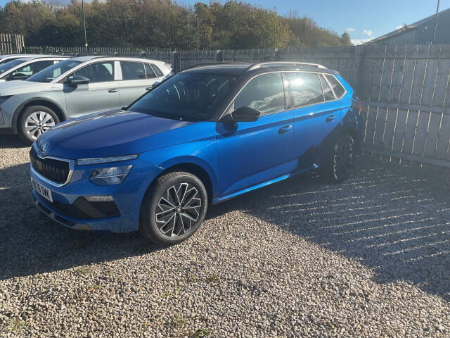 Skoda Kamiq 1.0 TSI Design Edition DSG Euro 6 (s/s) 5dr SUV Petrol Race BlueSkoda Kamiq 1.0 TSI Design Edition DSG Euro 6 (s/s) 5dr SUV Petrol Race Blue at Derek Slack Motors Middlesbrough